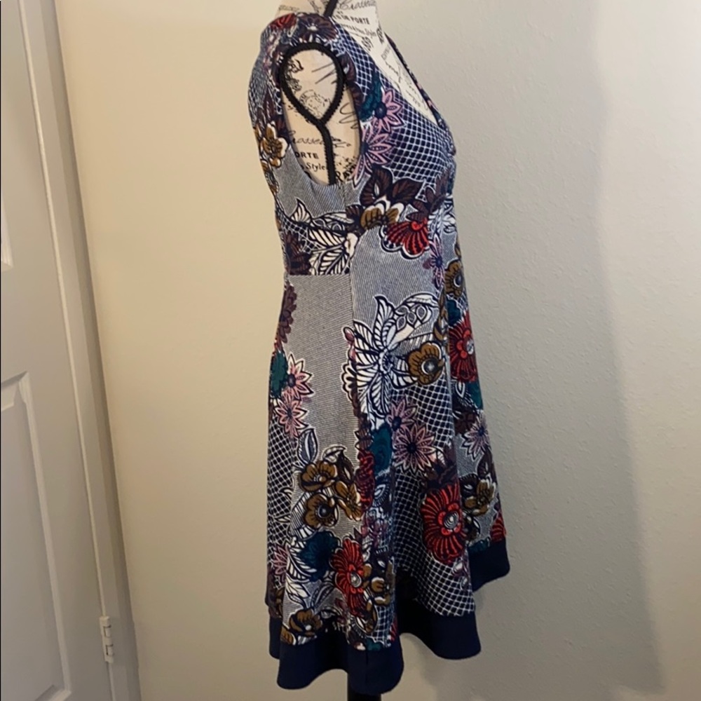 Sale 💕 Almost new! Anthropologie Maeve Navy Dress - Picture 4 of 6